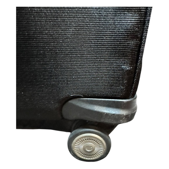 TRAVELPRO Executive Carryon/Laptop Suitcase (VGUC) - Picture 13 of 16